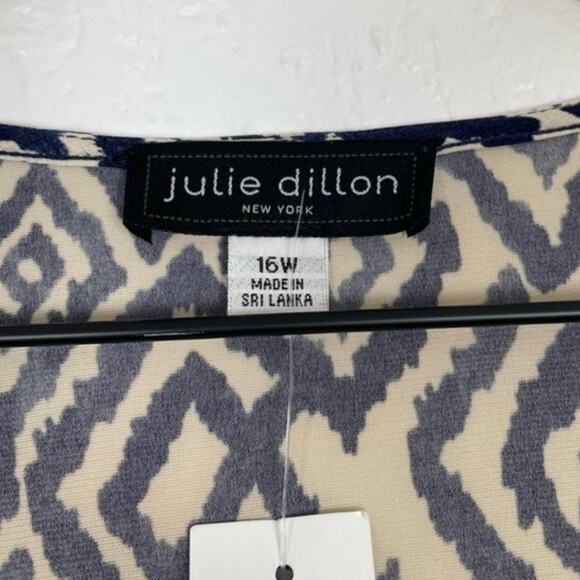 Julie Dillon New York Geometric Print Sophi Faux Wrap Dress NWT Size 16W - Picture 3 of 3